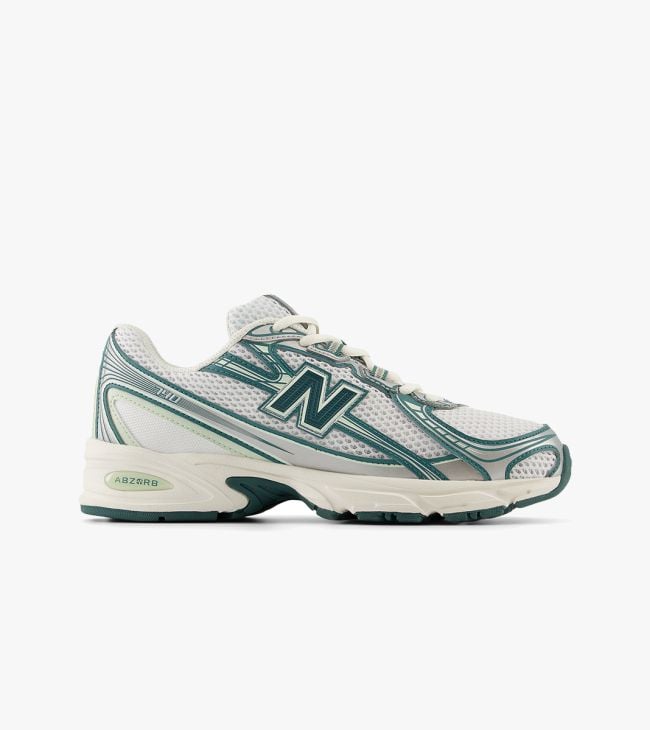 Newbalance740 on sale