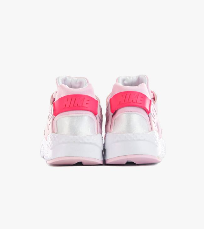 Nike huarache rose 2025 et blanche jordan