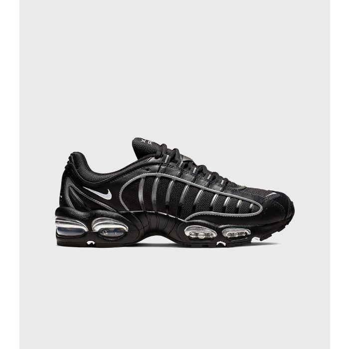 nike airmax tailwind 4