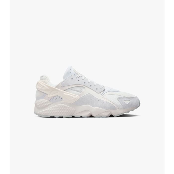 Pumas that store look like huaraches