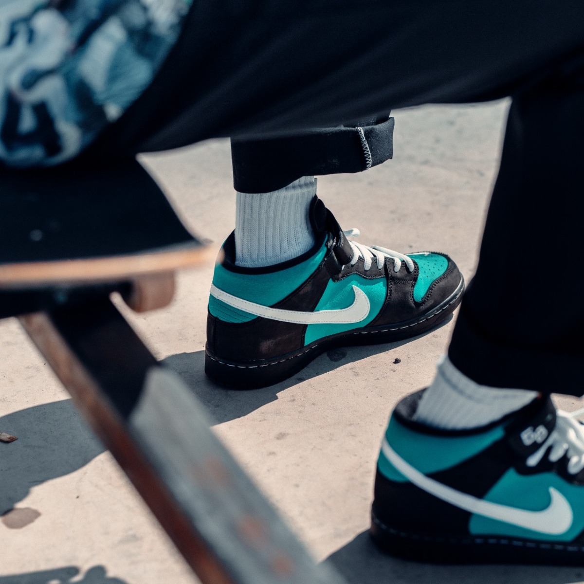 nike sb dunk mid griffey raffle